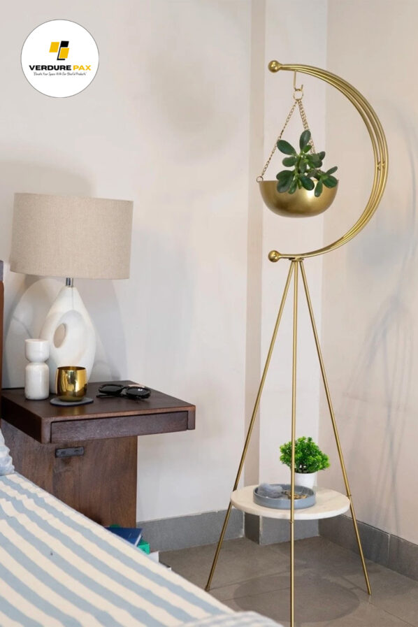 verdure pax -Elegant, Gold Tripod Plant Stand - Image 2
